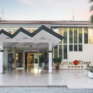 Lycus River Thermal Otel